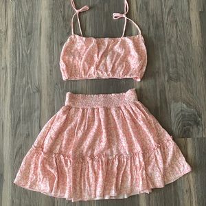 Pink Lily 2 Piece Floral Set